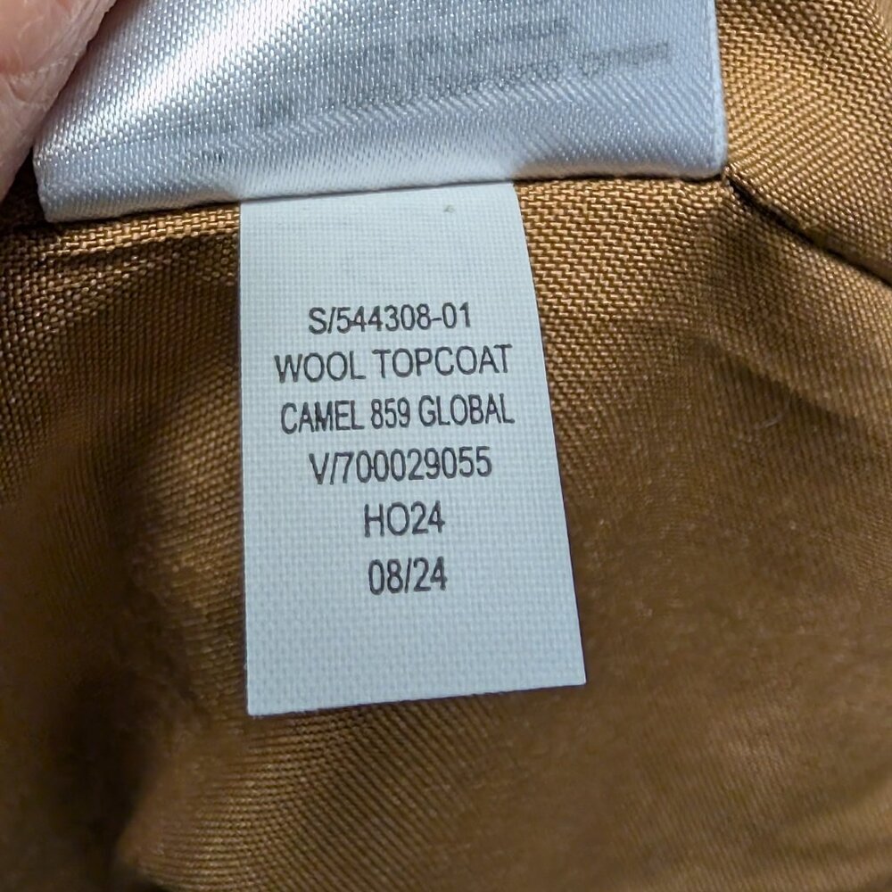 GAP Oversized Men's Wool-Blend Topcoat in Camel from 2024 - Picture 14 of 15